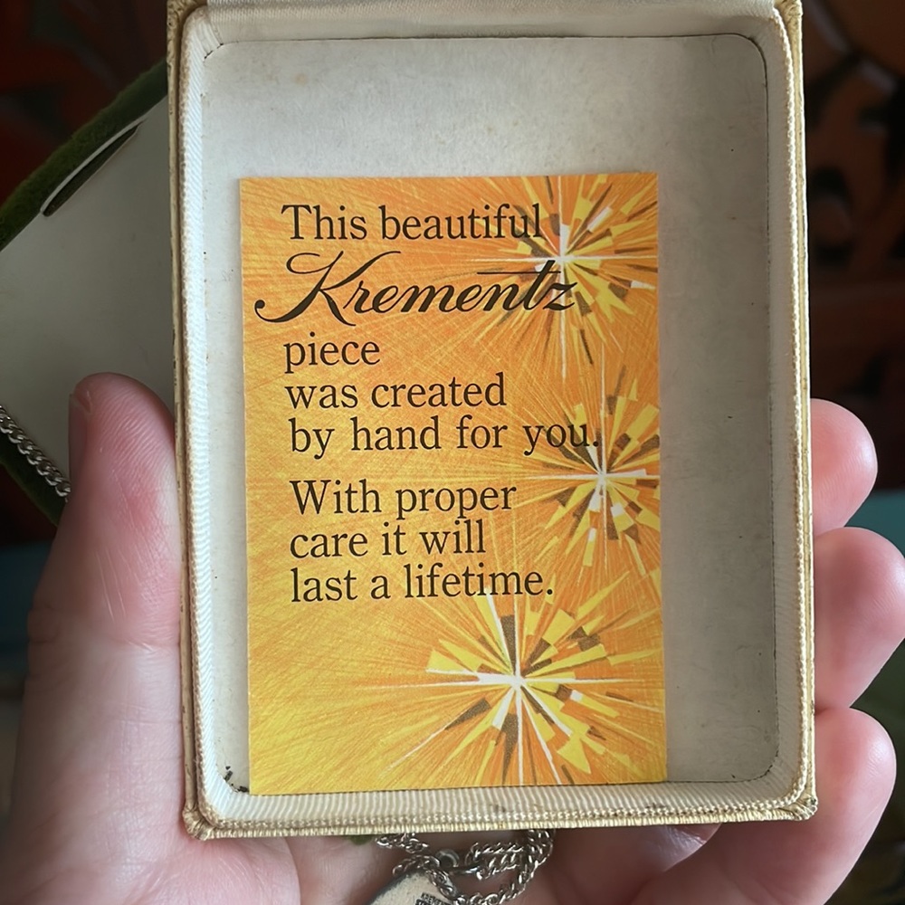 😍sold😍Vintage St Christopher necklace - Picture 6 of 7